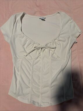 Rue21 Cream Ribbed Tie-Front Crop Top
